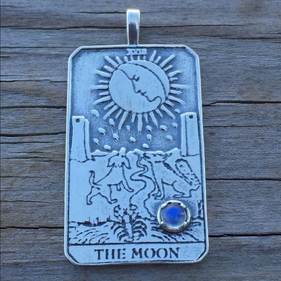 Moon Tarot Pendant Sterling Silver Rbw Moonstone - Picture 3 of 7